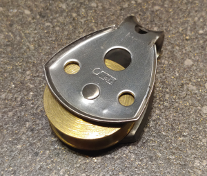 Blok pojedynczy stalowy z rolką mosiężną